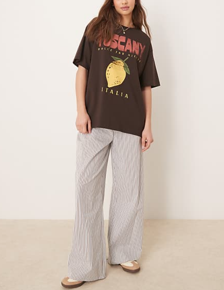 Tuscan Lemon Print Stylish Brown T - shirt