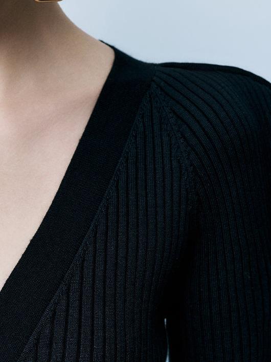 Stylish Knit Long Wave Sleeve V - Neck Cardigan