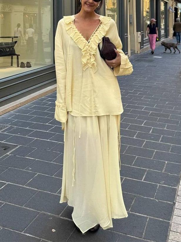 Elegant Light - Yellow Flowy Skirt