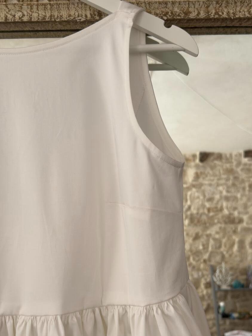 Elegant Sleeveless Dress With Pockets
