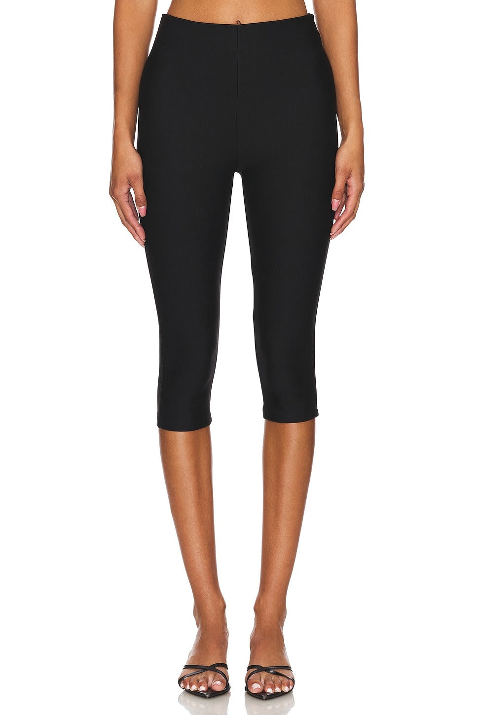 Stylish Black Capri Leggings