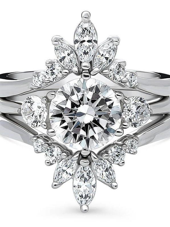 Three Stone Wedding Engagement Ring Set