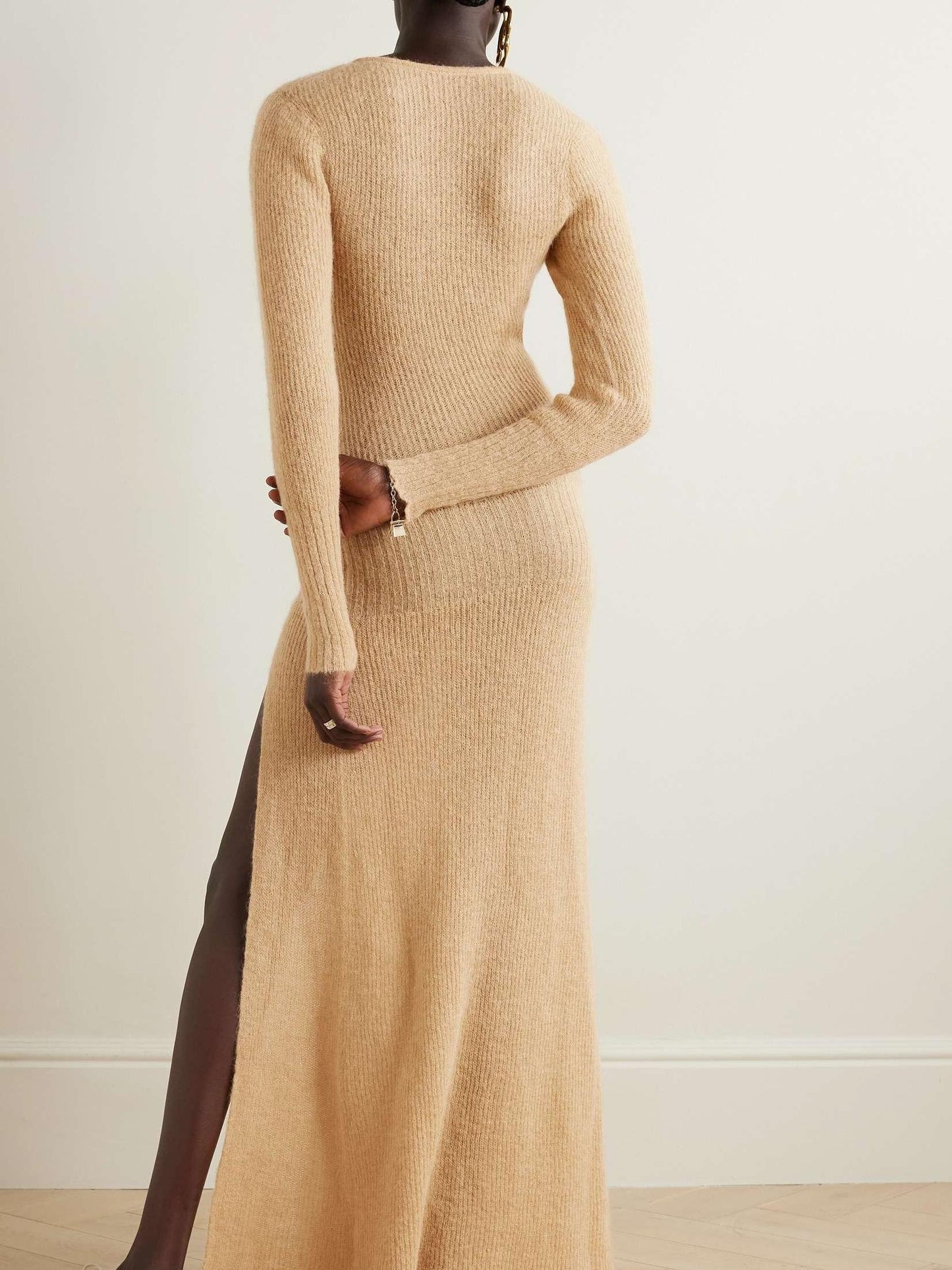 Elegant Beige Knit Maxi Dress