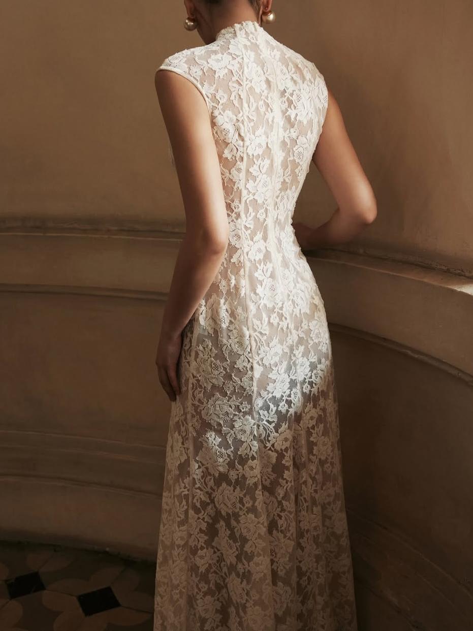 Elegant White Lace Maxi Dress