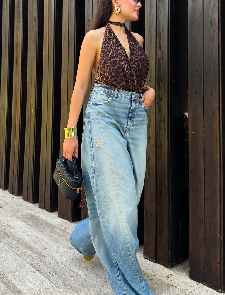 Sexy Leopard - Print Halter - Neck Top
