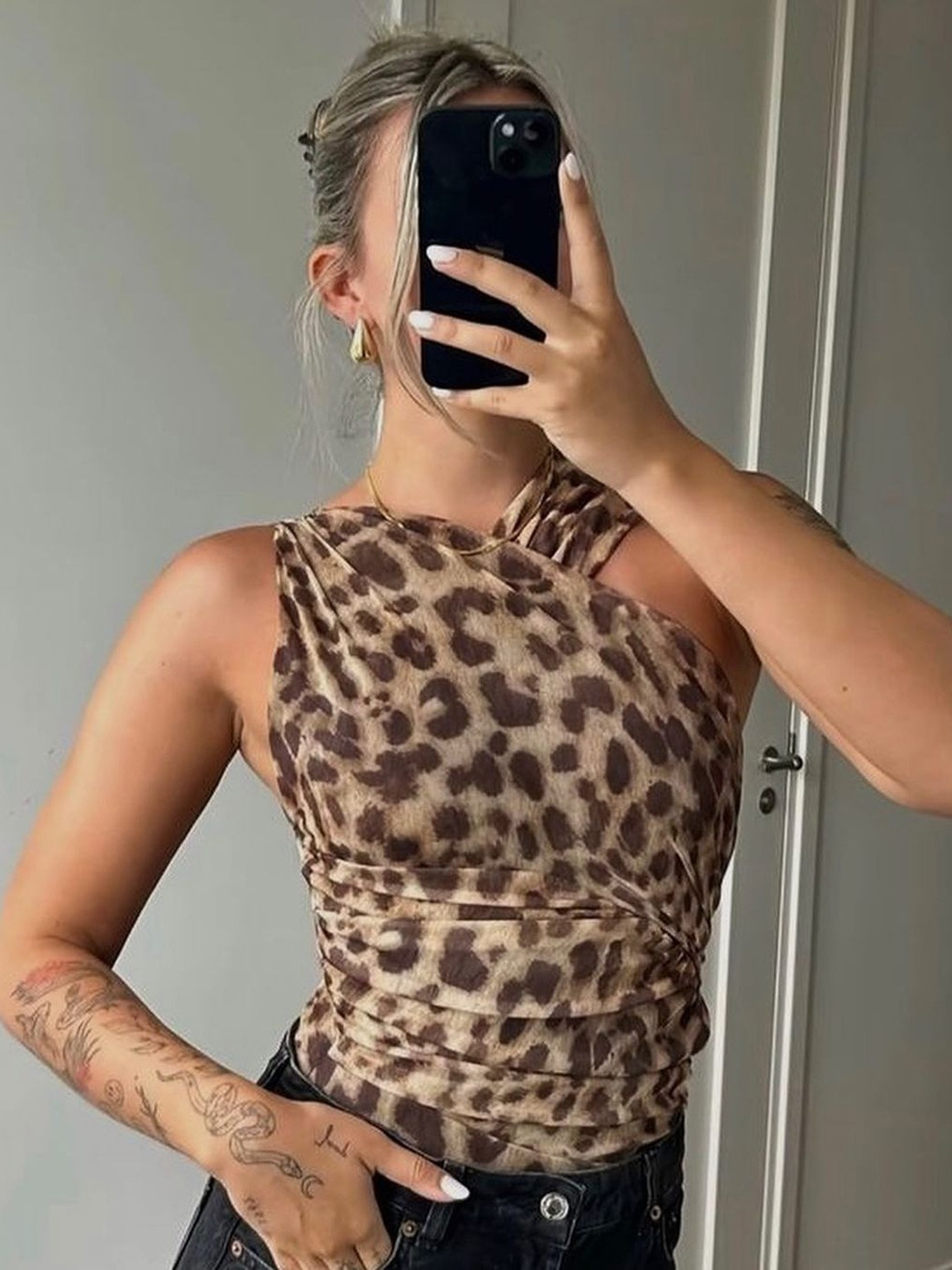 Elegant Strap Leopard Print Sleeveless Top