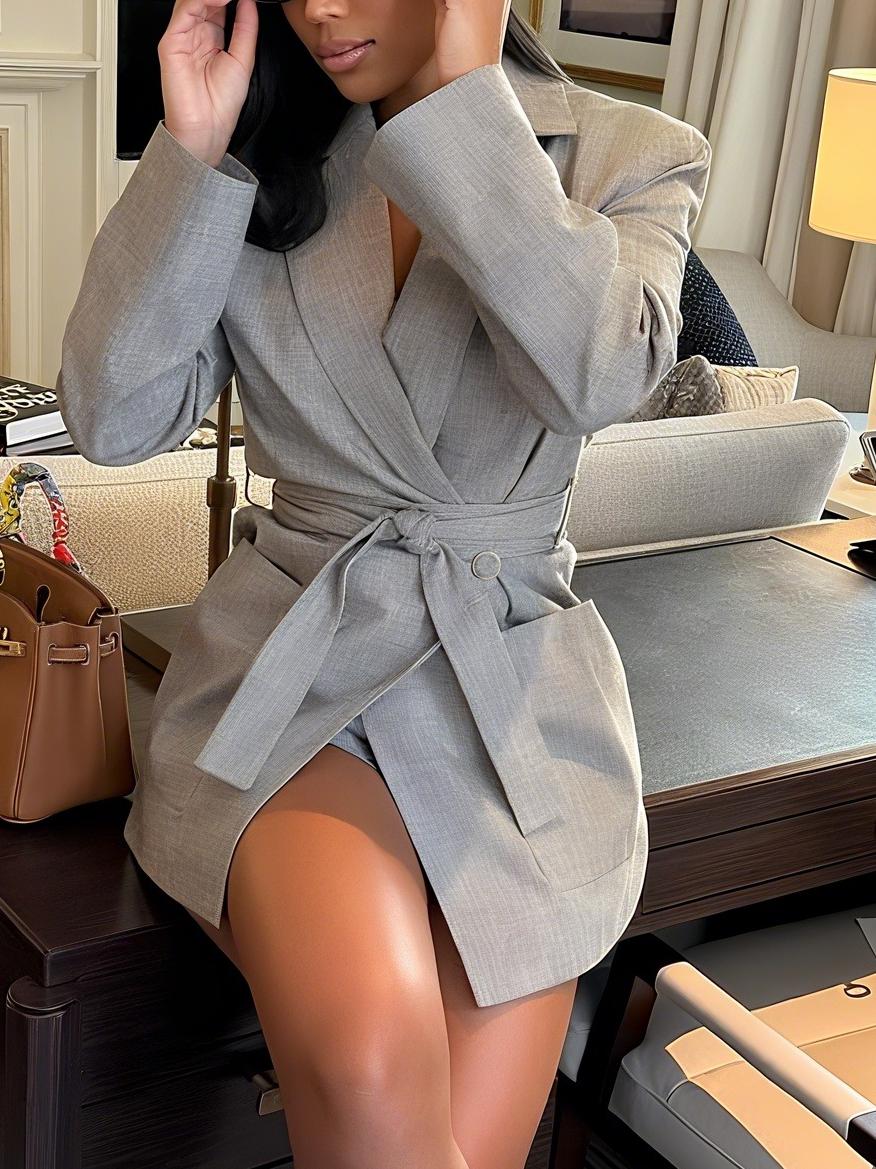 Chic Grey Blazer