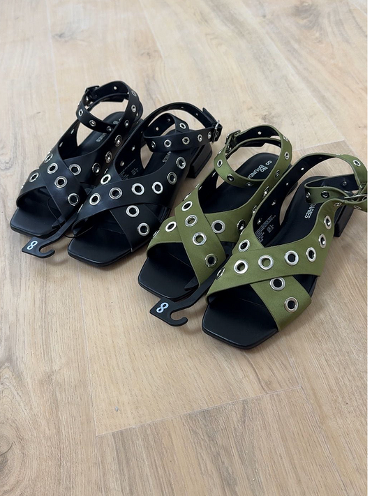 Square-toe Metal Eyelet Sandals