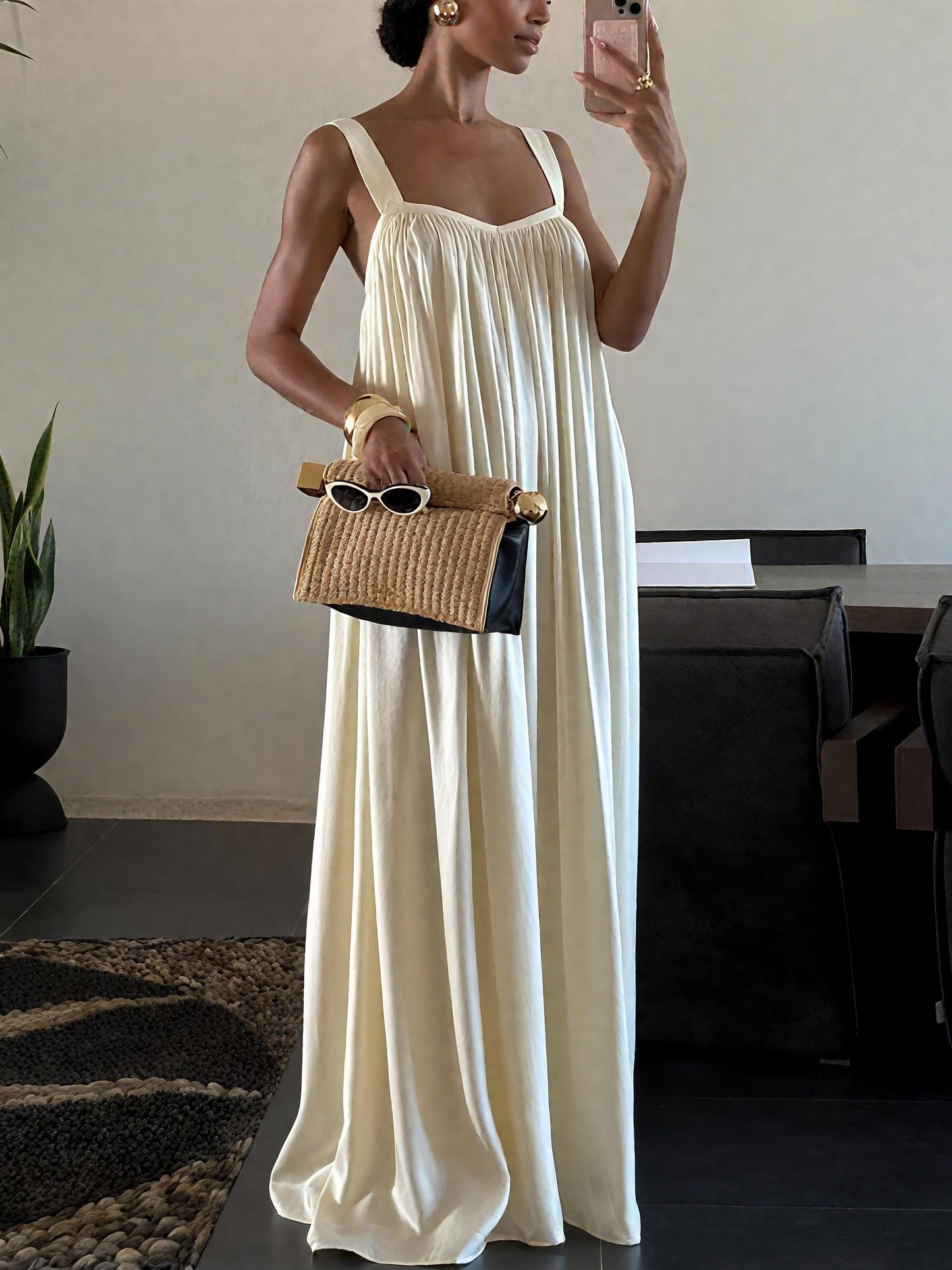 Elegant Sleeveless Open - Back Maxi Dress