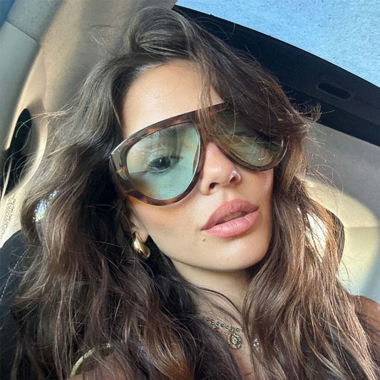Fashion Wide-brimmed Sunglasses