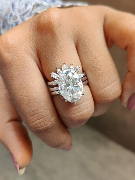 Oval Cut Moissanite Art Deco Ring Set