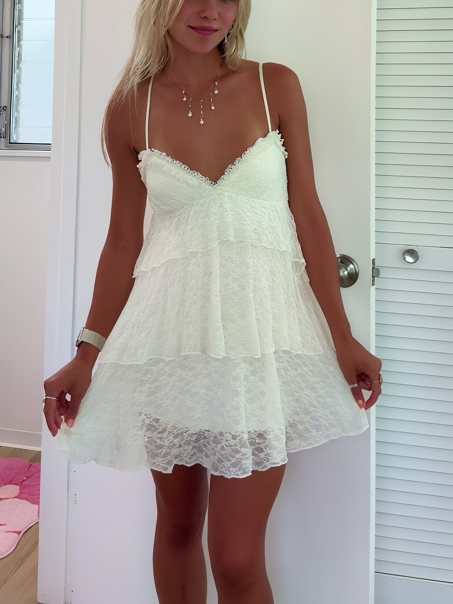 Elegant White Lace Mini Dress