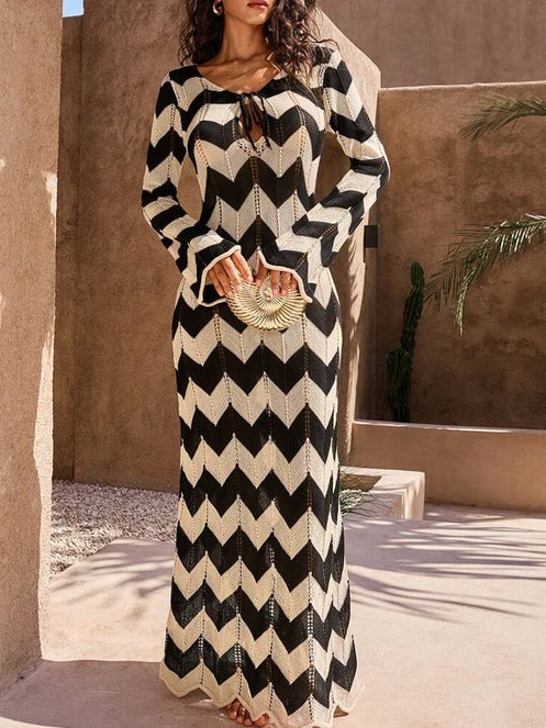 Stylish Chevron - Patterned Knit Maxi Dress