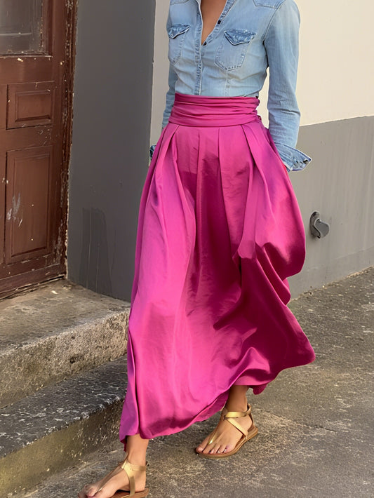 Elegant Pleated Maxi Skirt