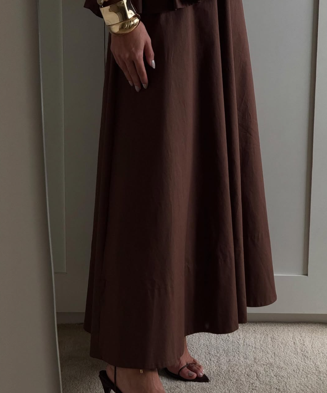 Stylish Halter - Neck and Flowing Skirt Two - piece Dress