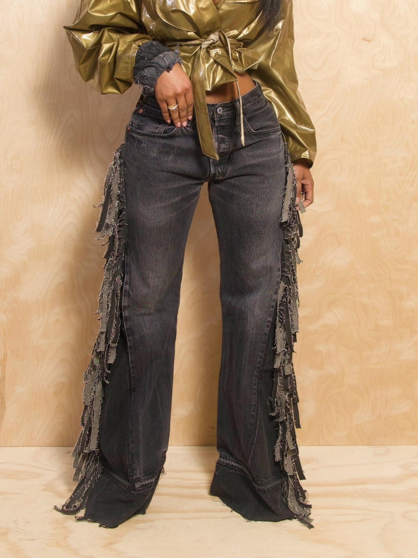 Stylish Elastic Waist Fringe Jeans