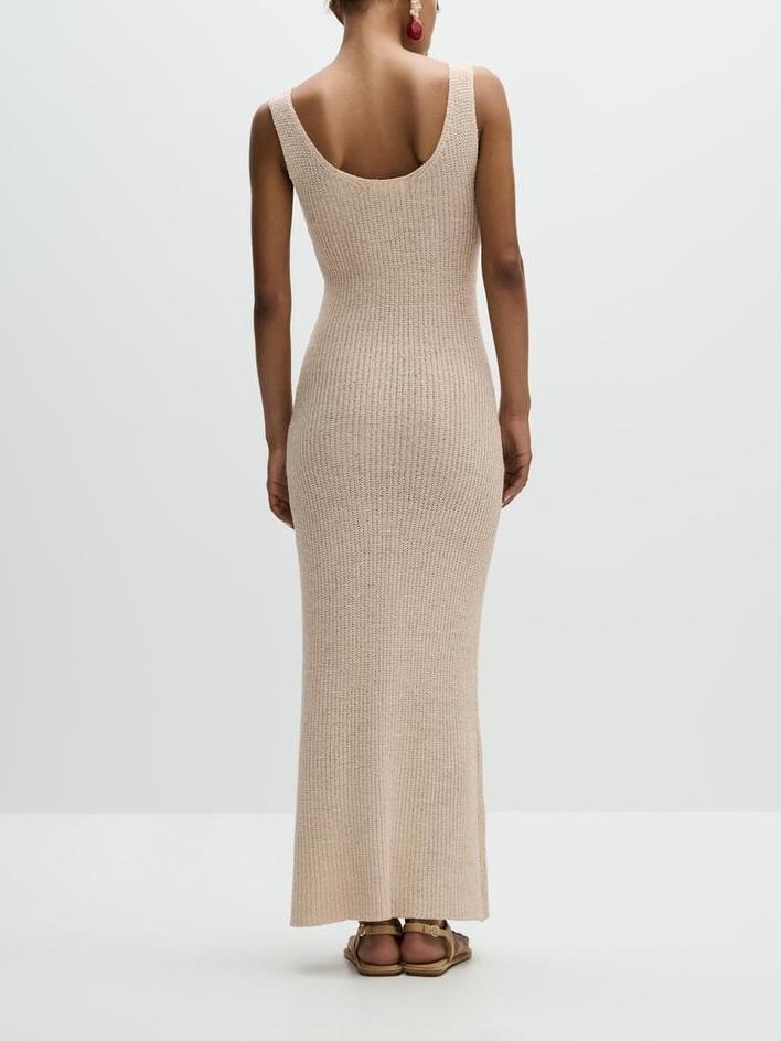 Sleek and Stylish Knit Maxi Dress