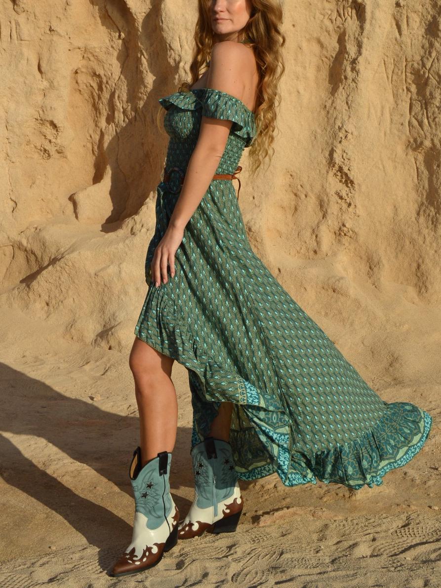 Chic Off - Shoulder Maxi Dress