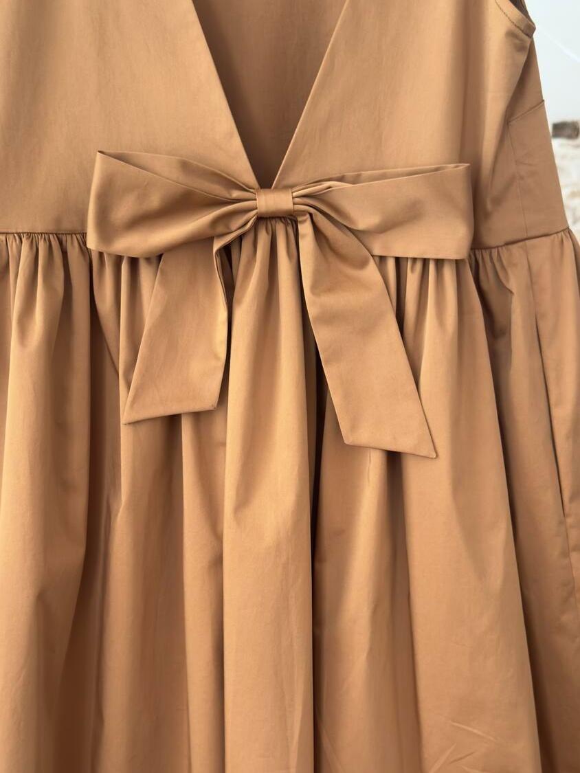 Elegant Sleeveless Dress With Pockets