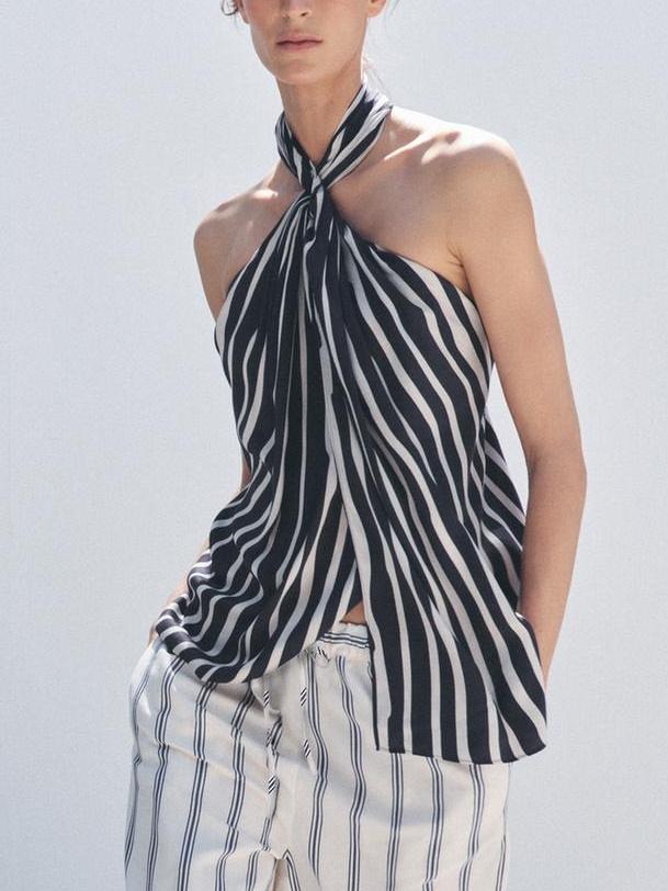 Stylish Halter - Neck Sleeveless Top