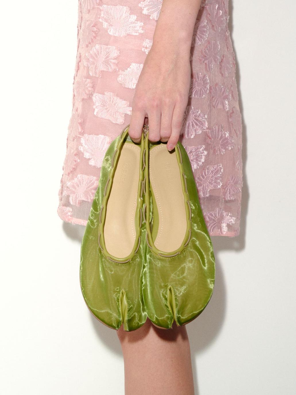 Pig Feet Shoes Mesh Air String Flat