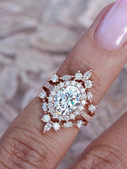 Royal Style Bride Moissanite Rings Set