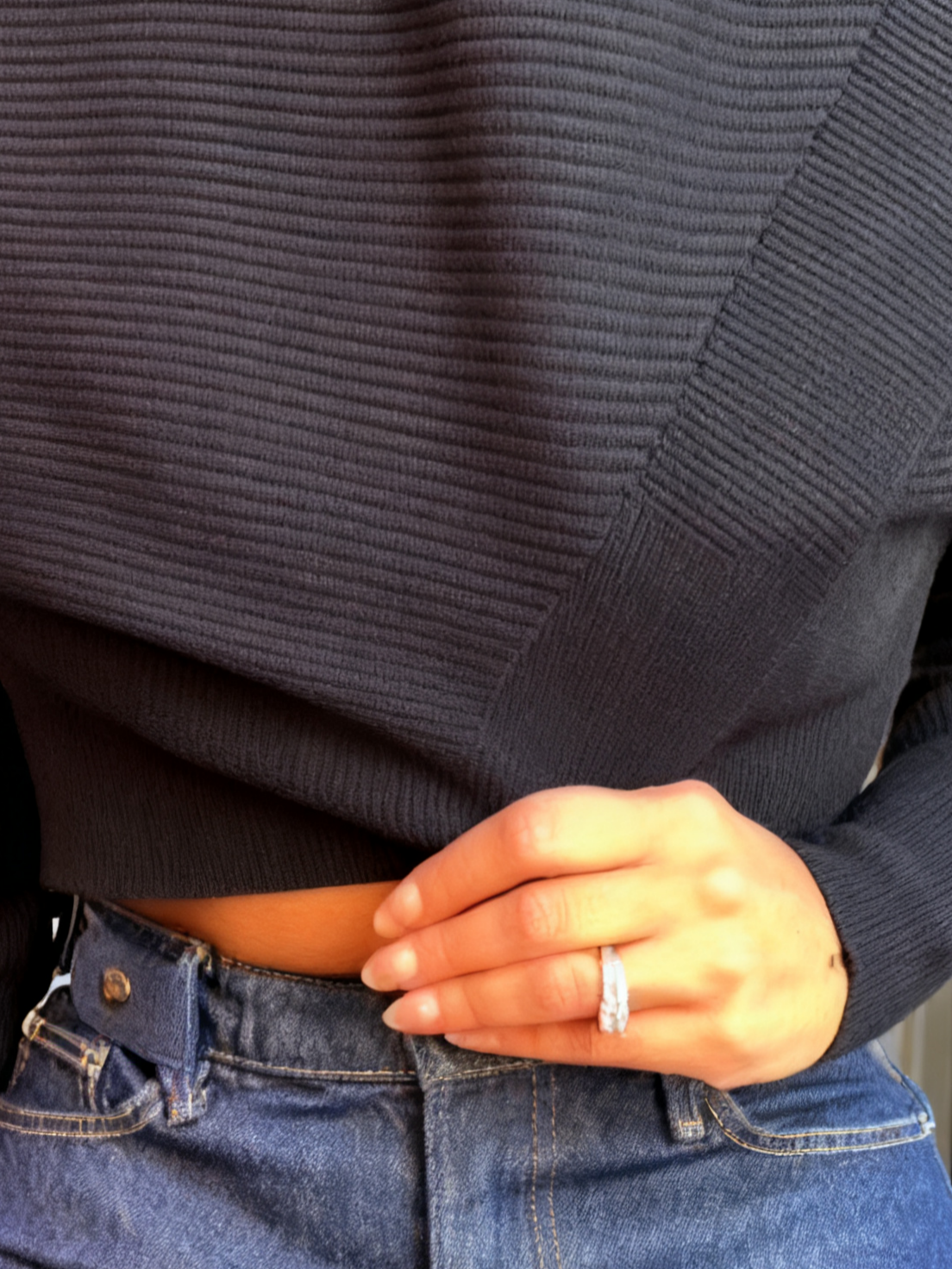 Cropped Crossover Turtleneck