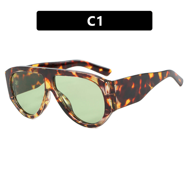 Fashion Wide-brimmed Sunglasses
