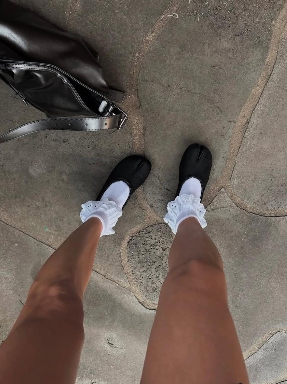 Pig Feet Shoes Mesh Air String Flat