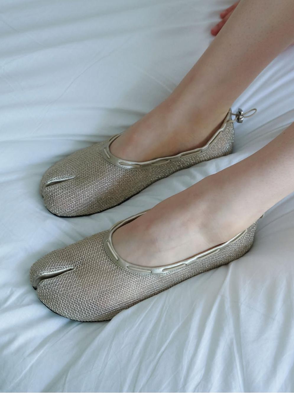 Pig Feet Shoes Mesh Air String Flat