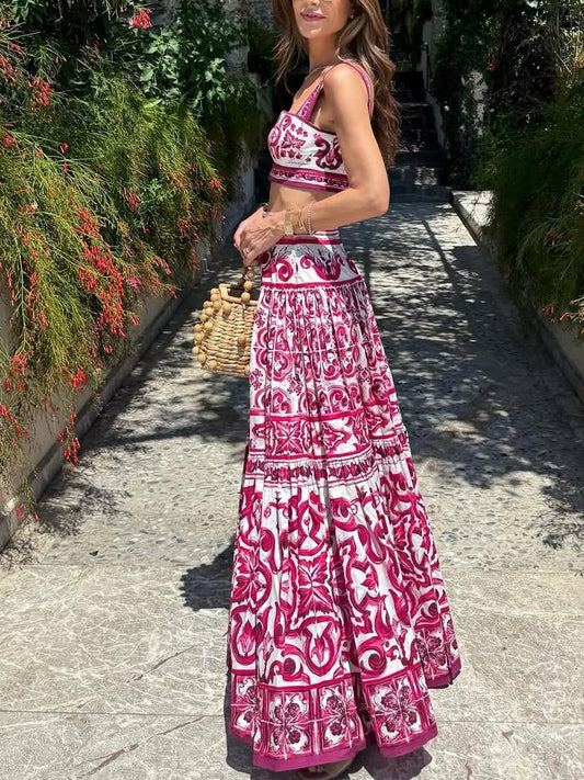 Stylish Two - Piece Set: Crop Top and Maxi Skirt with Intricate Floral Print