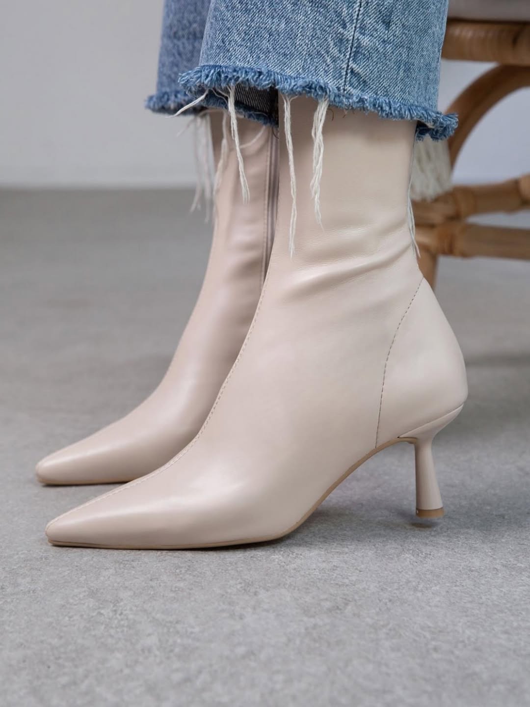 Fashionable Leather Ankle Sock - Style Boots