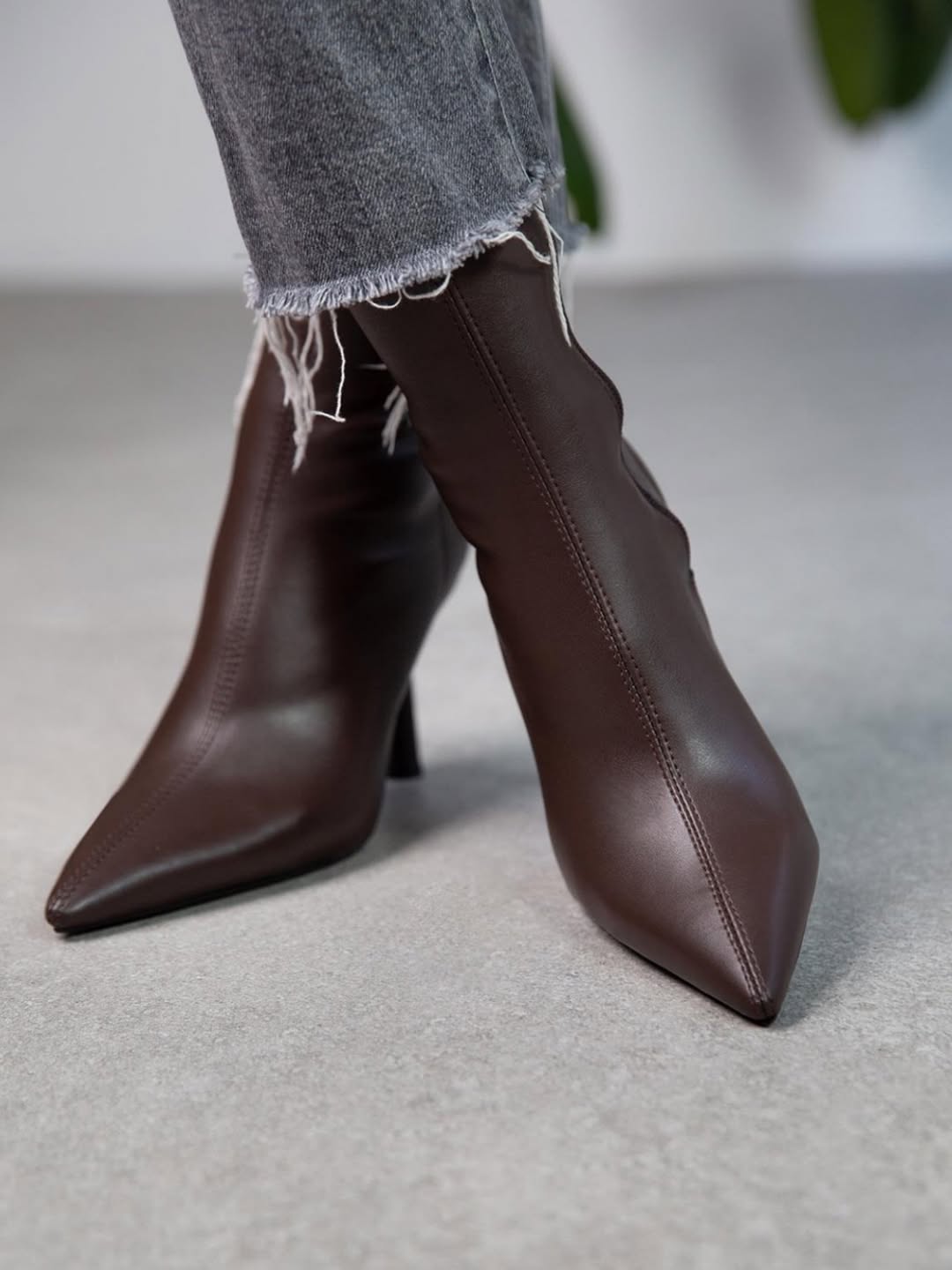 Fashionable Leather Ankle Sock - Style Boots