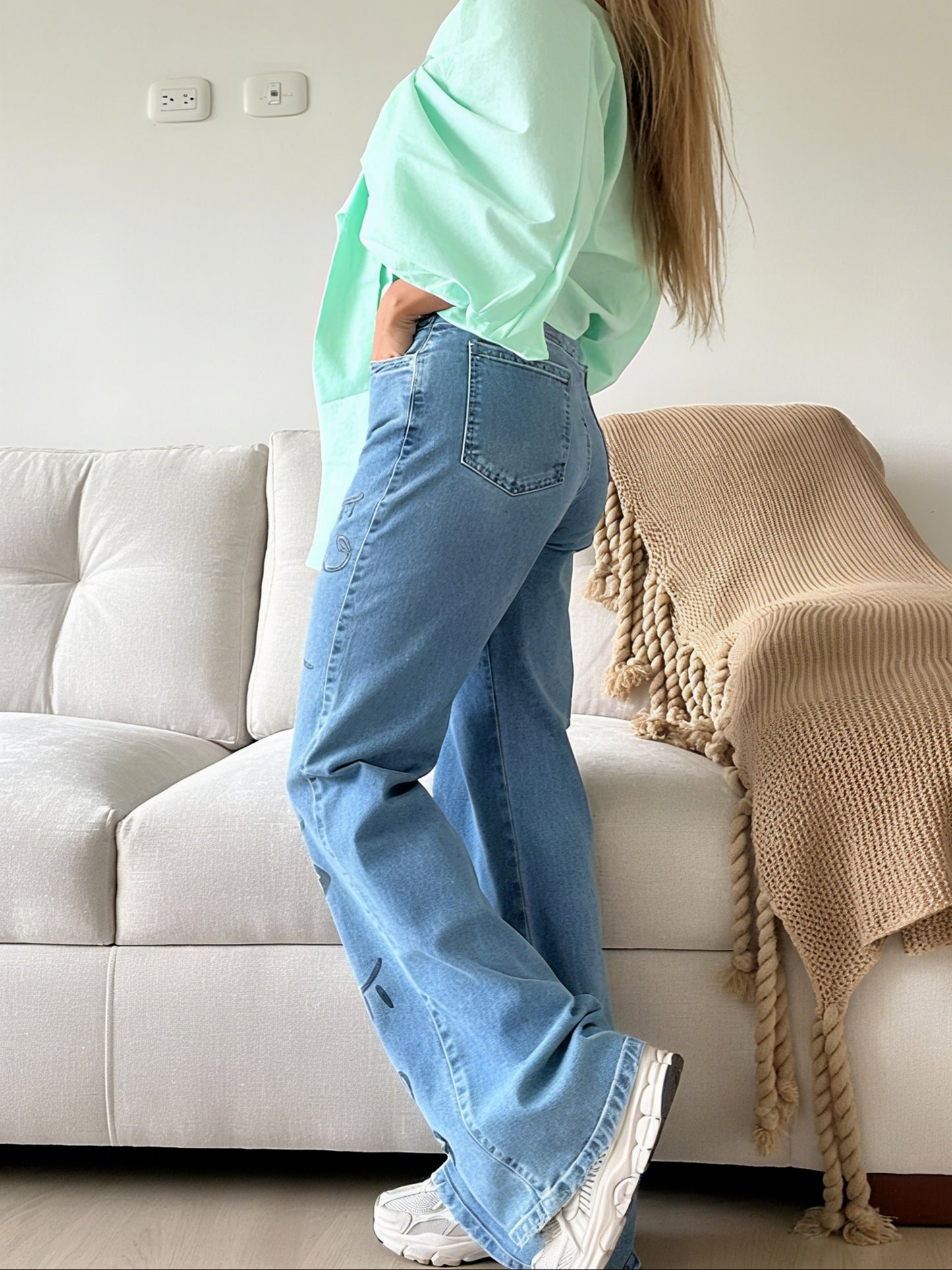 Stylish Blue Jeans With Hand-painted Faces