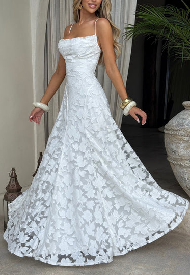 Exquisite White Floral - Embroidered Gown