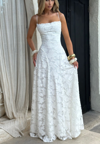 Exquisite White Floral - Embroidered Gown
