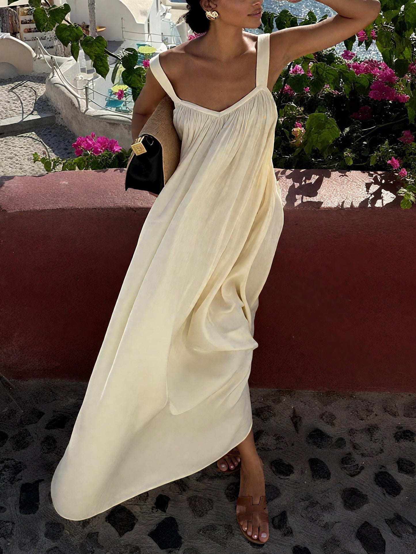 Elegant Sleeveless Open - Back Maxi Dress