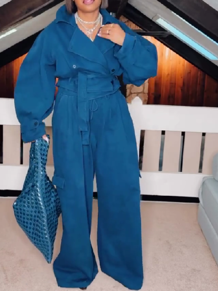 Navy Blue Tooling Modeling Suit