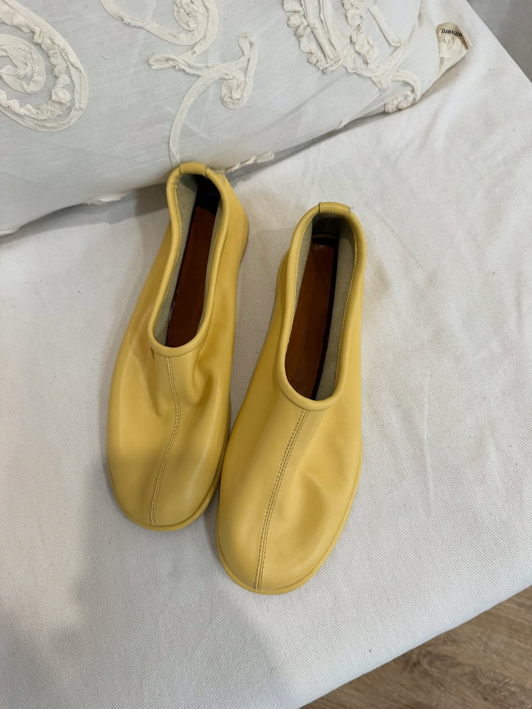 Elegant Flat Shoes