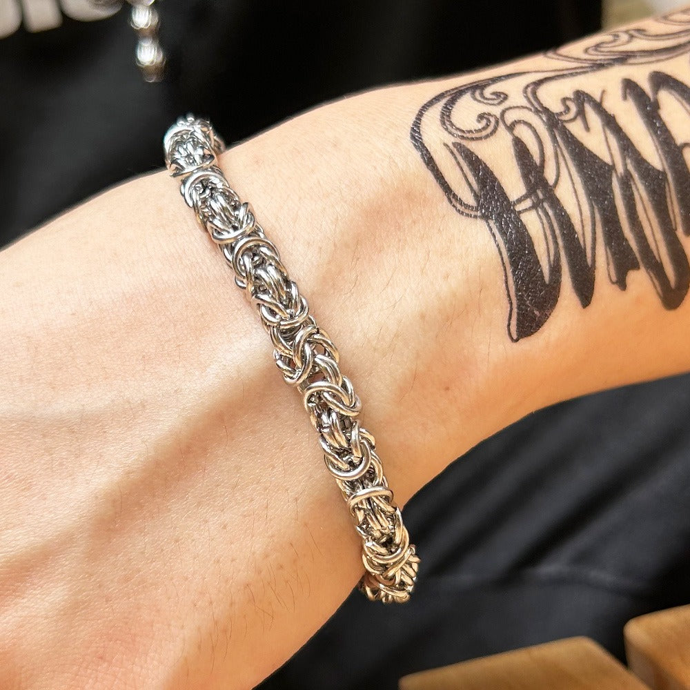 Punk Rock Twisted Lantern Bracelet